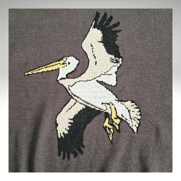 Barney Cools Mens Sweater Medium Brown with Pelican - Picture 4 of 4